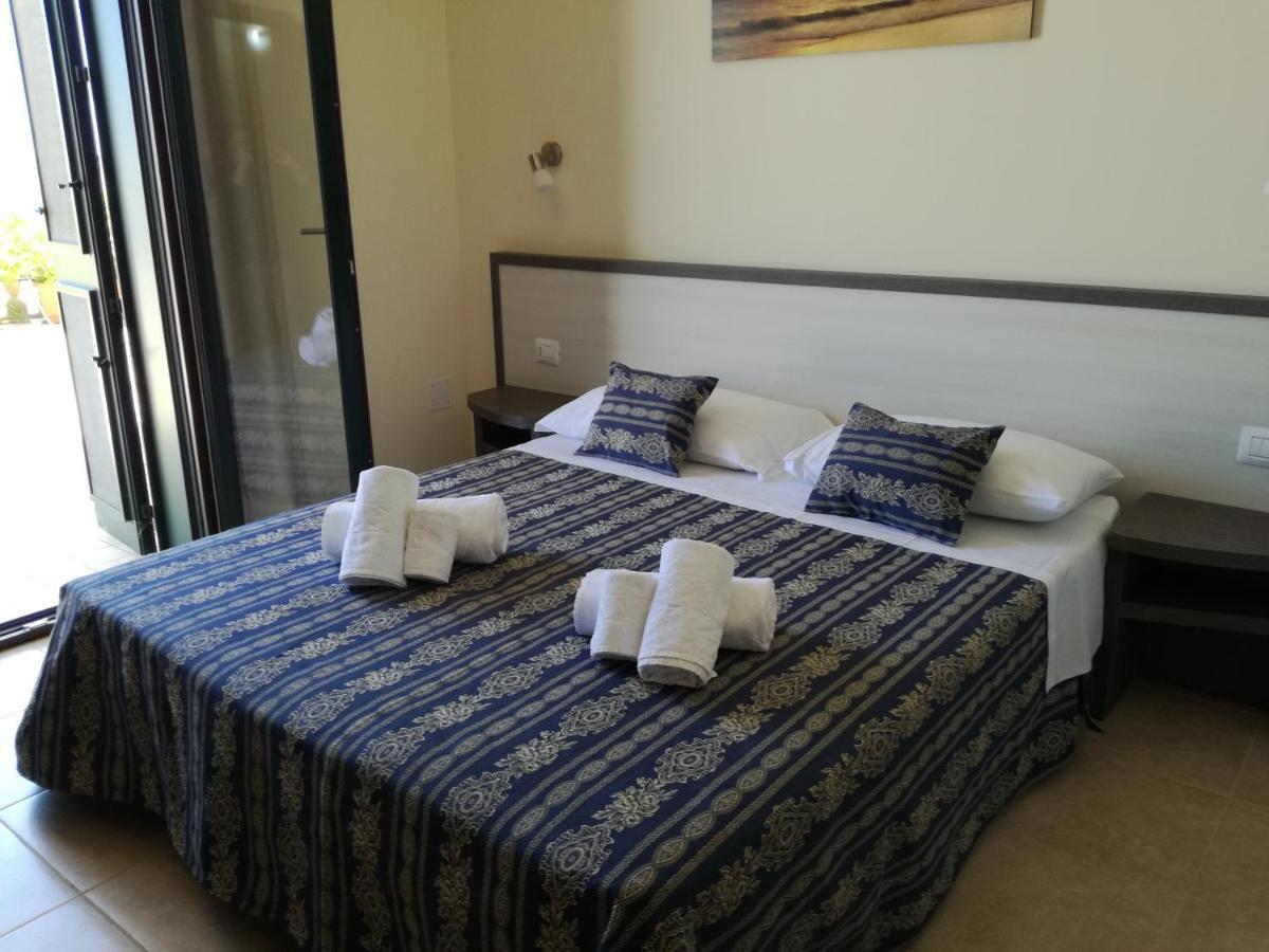 B&B Hotel Helios Uggiano La Chiesa Ngoại thất bức ảnh