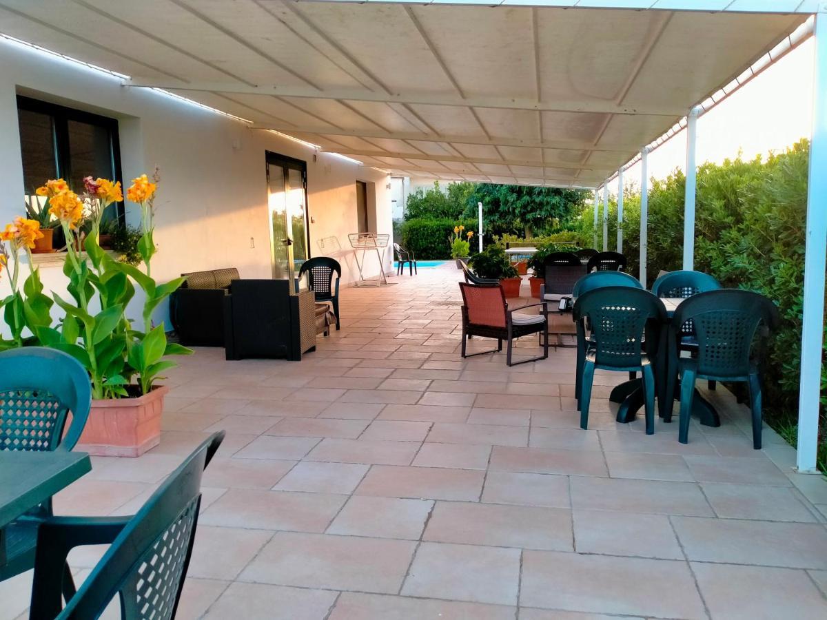 B&B Hotel Helios Uggiano La Chiesa Ngoại thất bức ảnh