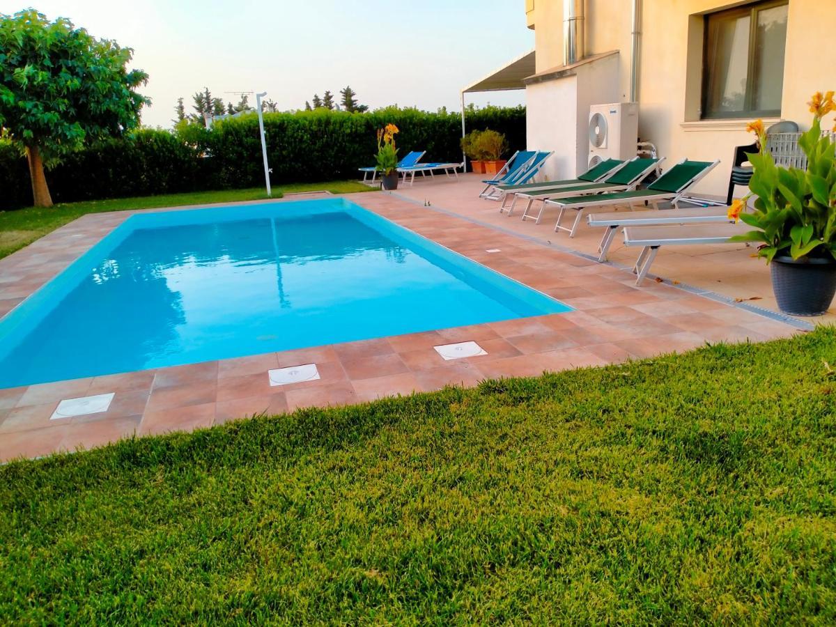 B&B Hotel Helios Uggiano La Chiesa Ngoại thất bức ảnh