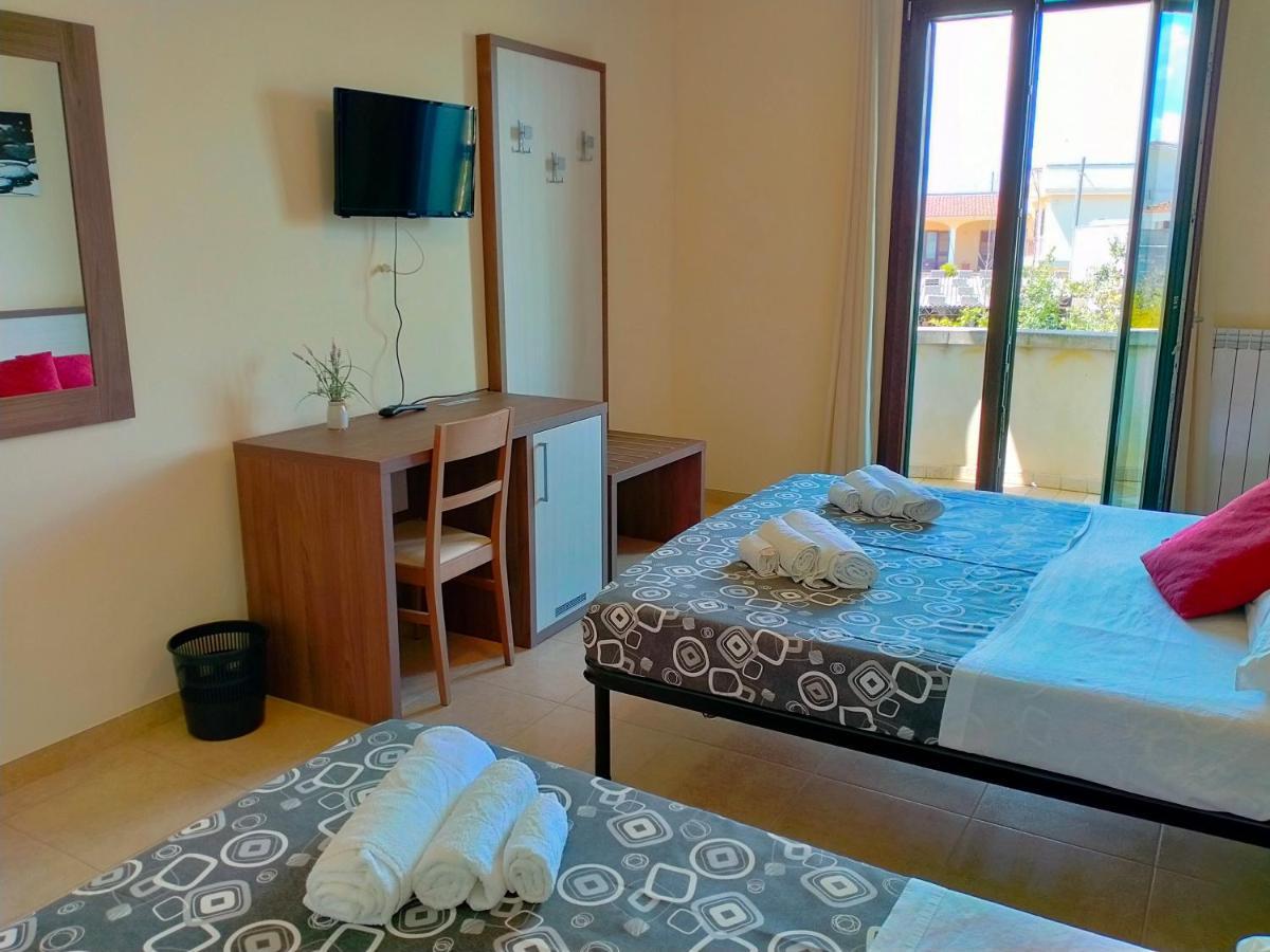 B&B Hotel Helios Uggiano La Chiesa Ngoại thất bức ảnh