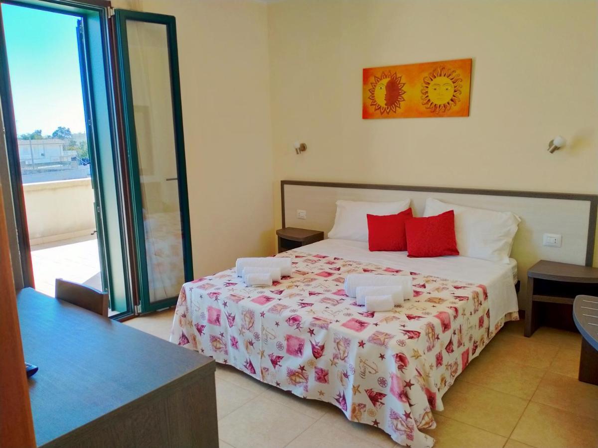 B&B Hotel Helios Uggiano La Chiesa Ngoại thất bức ảnh