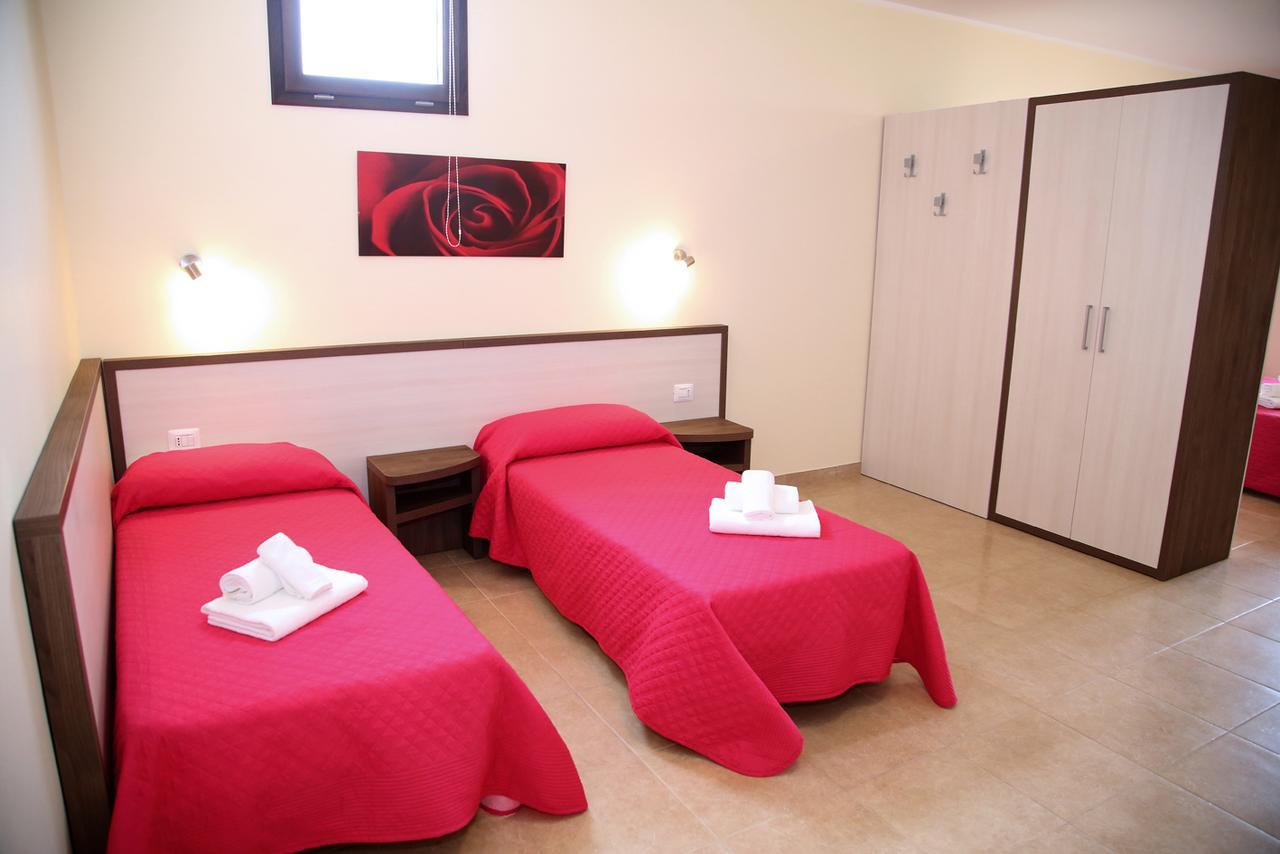 B&B Hotel Helios Uggiano La Chiesa Ngoại thất bức ảnh